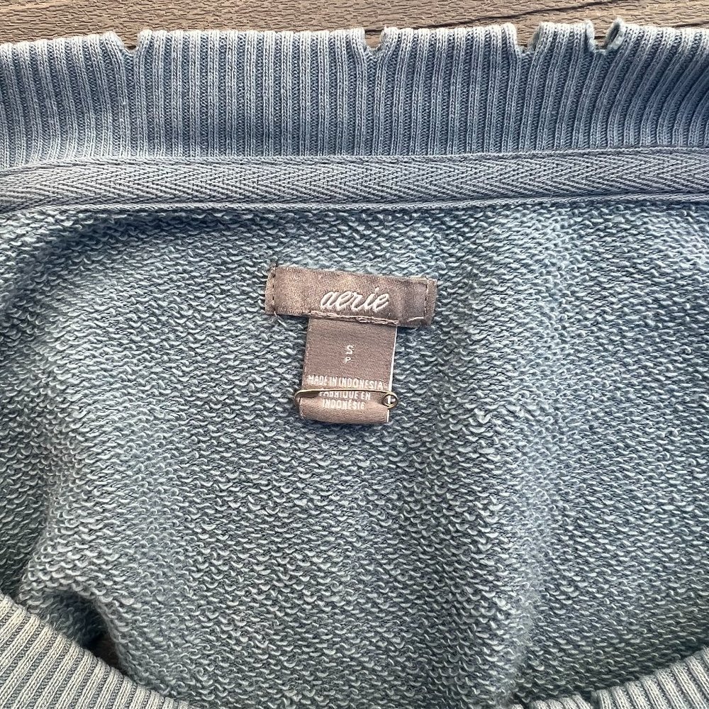 Aerie Size Small Blue Sweatshirt